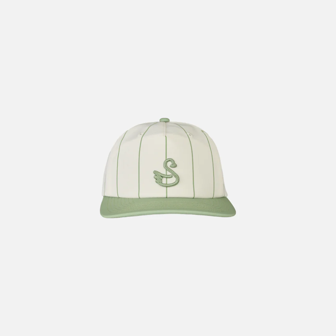 Larry Hat